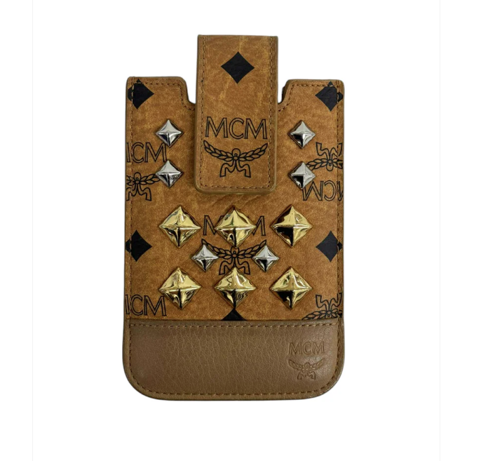 MCM Case Brown MXE2AVE03C0001 Rank (B) Stain