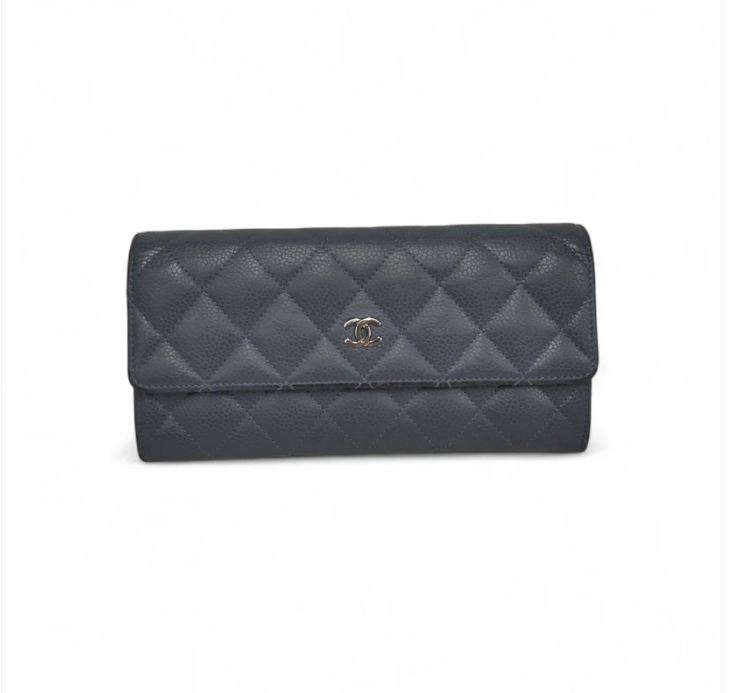 CHANEL Long Wallet Cavier Blue Stain 19767798 Rank (BC)