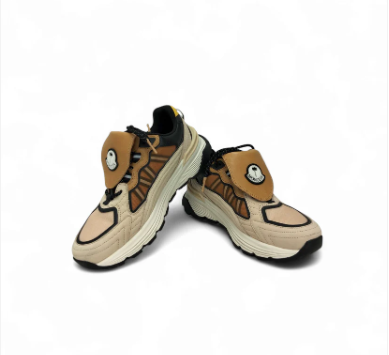 MONCLER Sneaker Size 42 Mens Beige palm lite runner Rank A